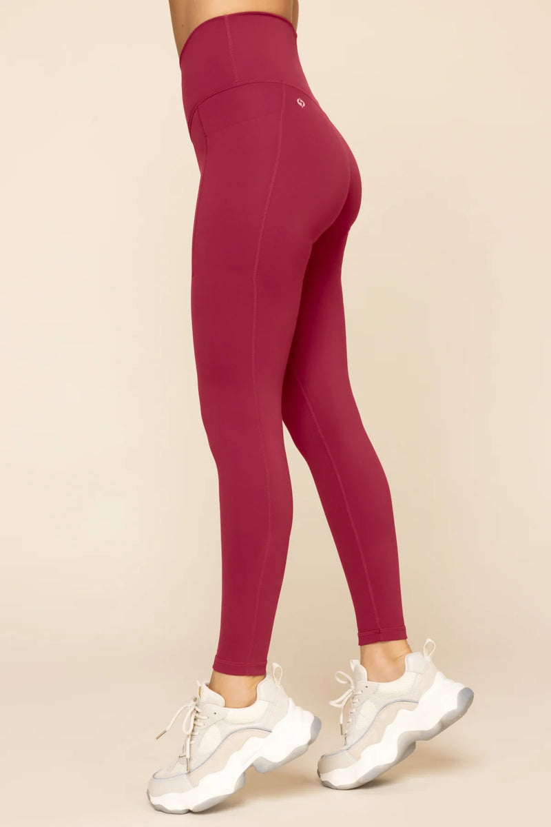 Crisscross Hourglass® Leggings with Pockets