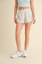 Ditsy Print On Point Shorts