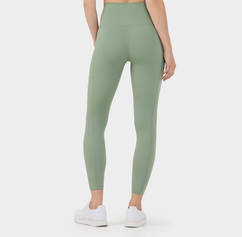 High Waisted 7/8 Pocket Tight