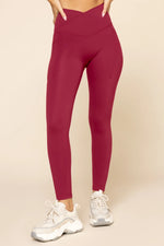 Crisscross Hourglass® Leggings with Pockets