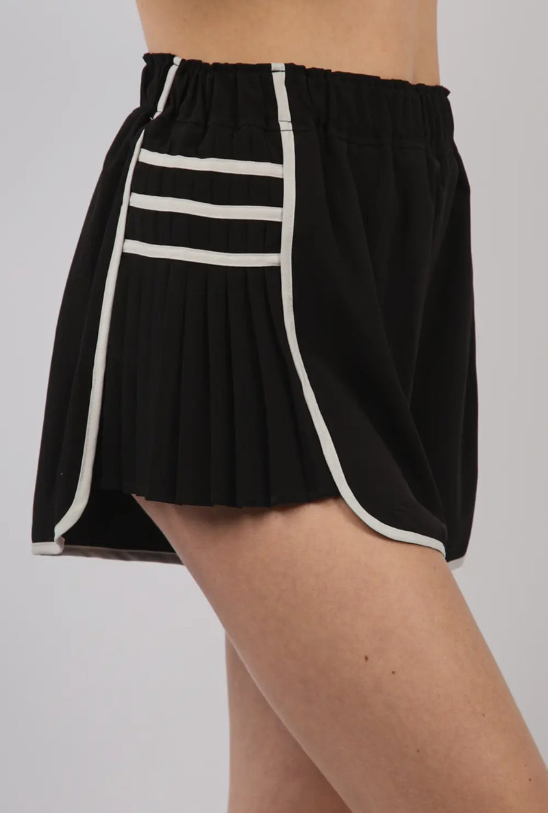 Side Pleated Detail Activewear Shorts