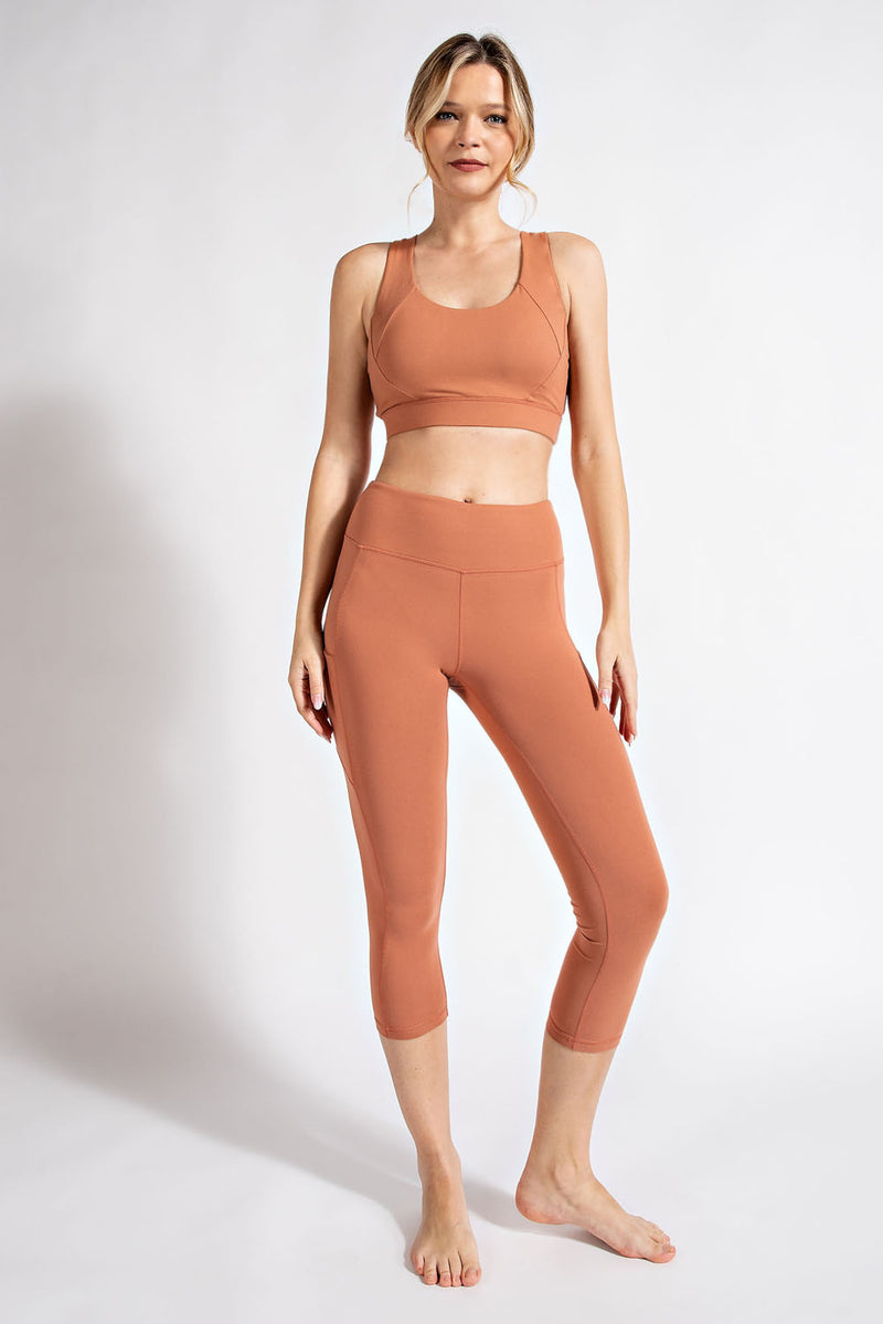 Capri Length Yoga Leggings with Pockets