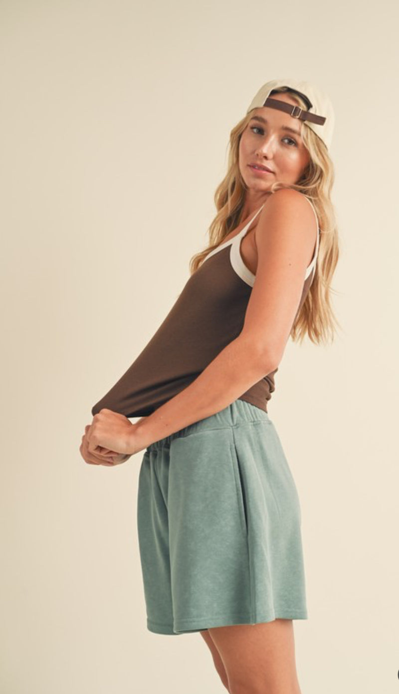 Classic Ribbed Tank Top with Contrast Binding