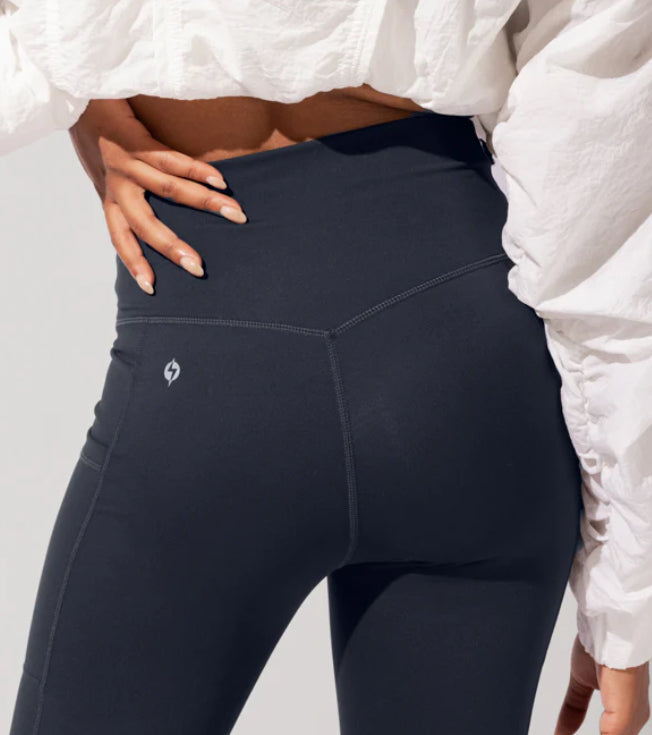 Crisscross Hourglass Legging with Pockets (Soft Touch)