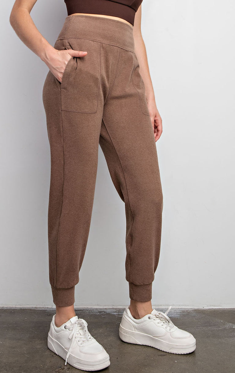 Curvy Rib Brush Jogger Pants