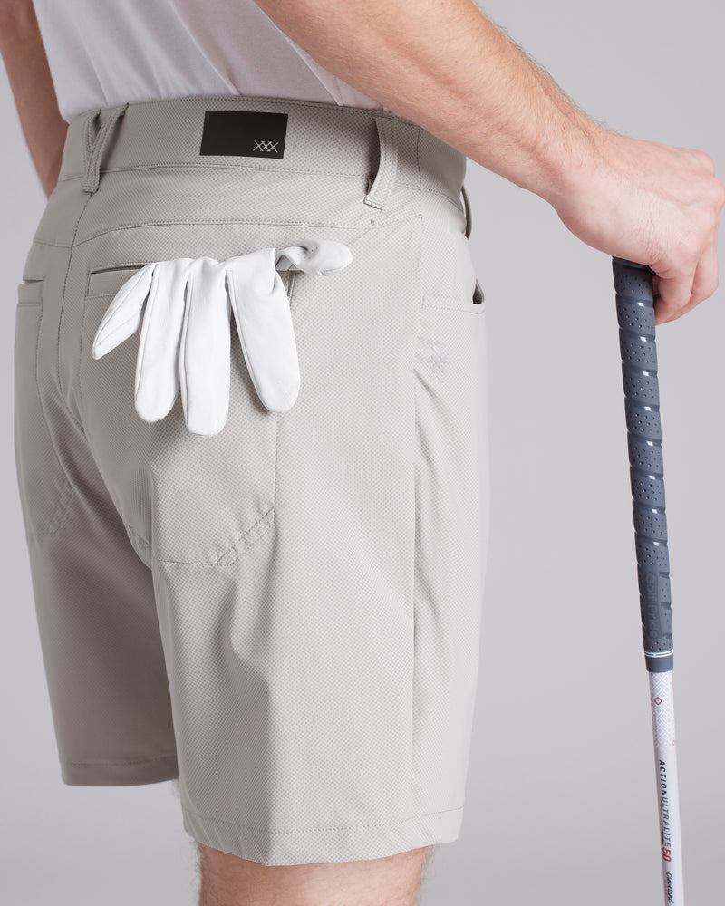 7" Momentum Golf Short